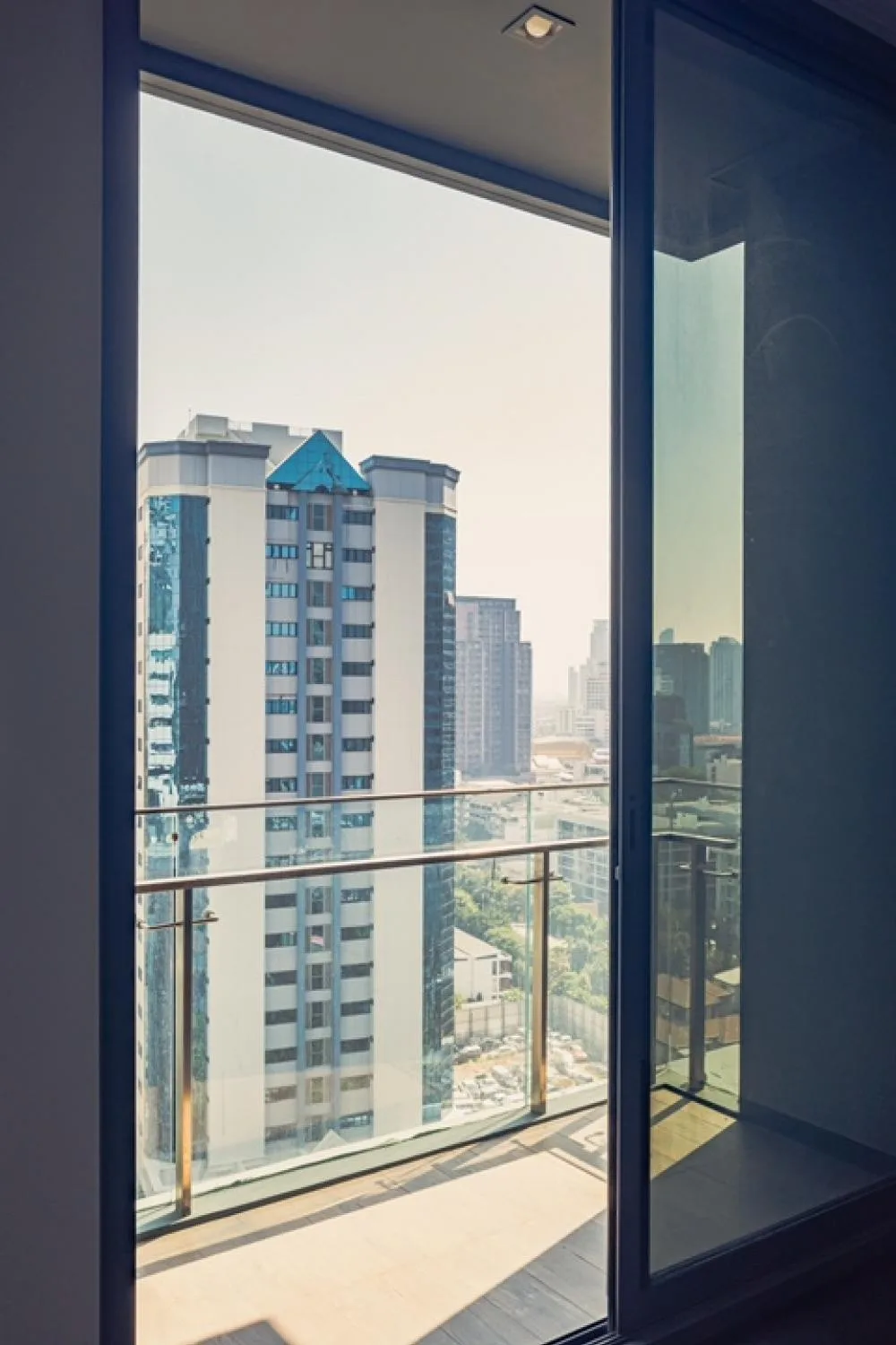 Laviq Sukhumvit 57 — photo 10