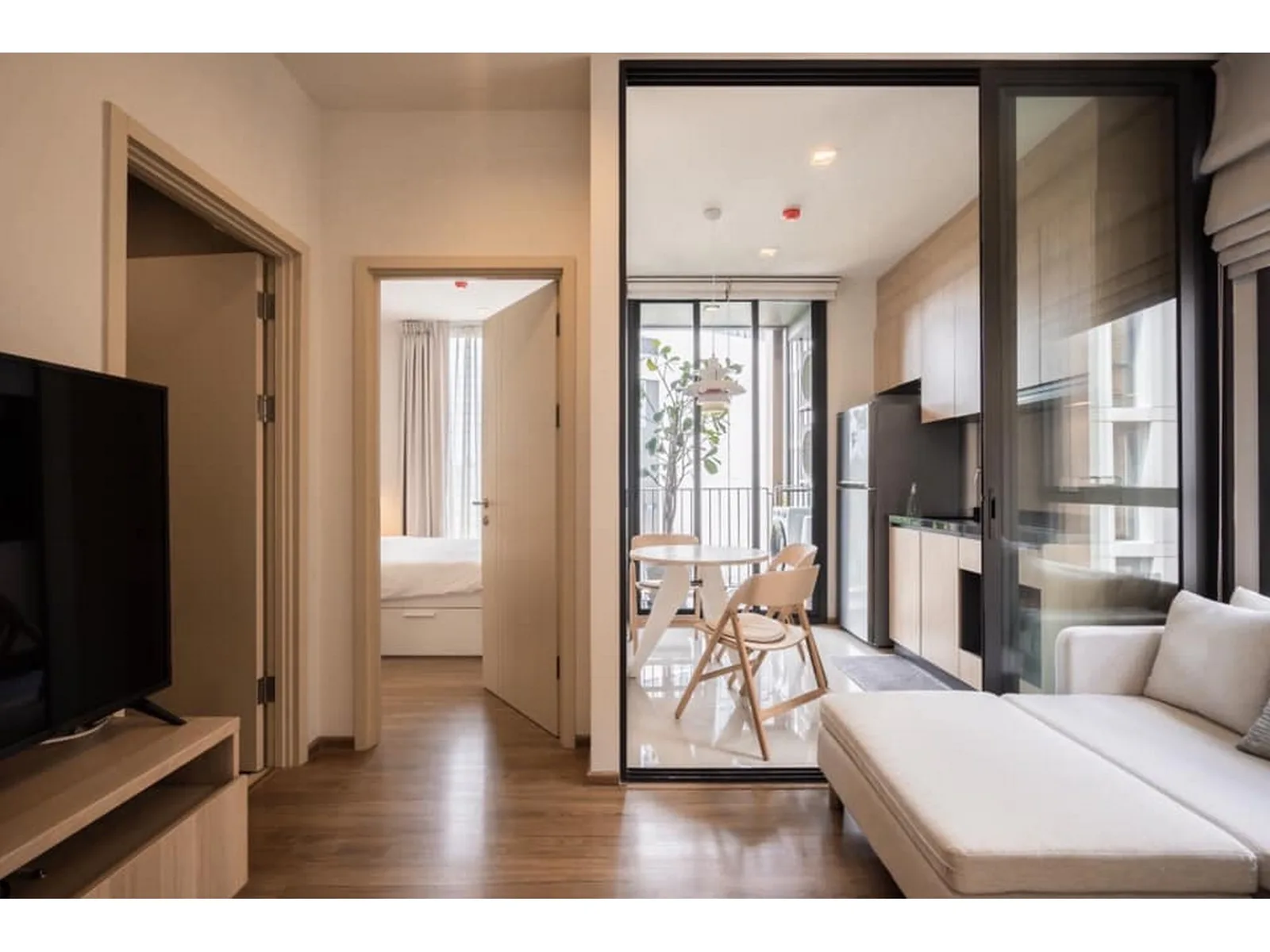Hasu Haus — photo 10