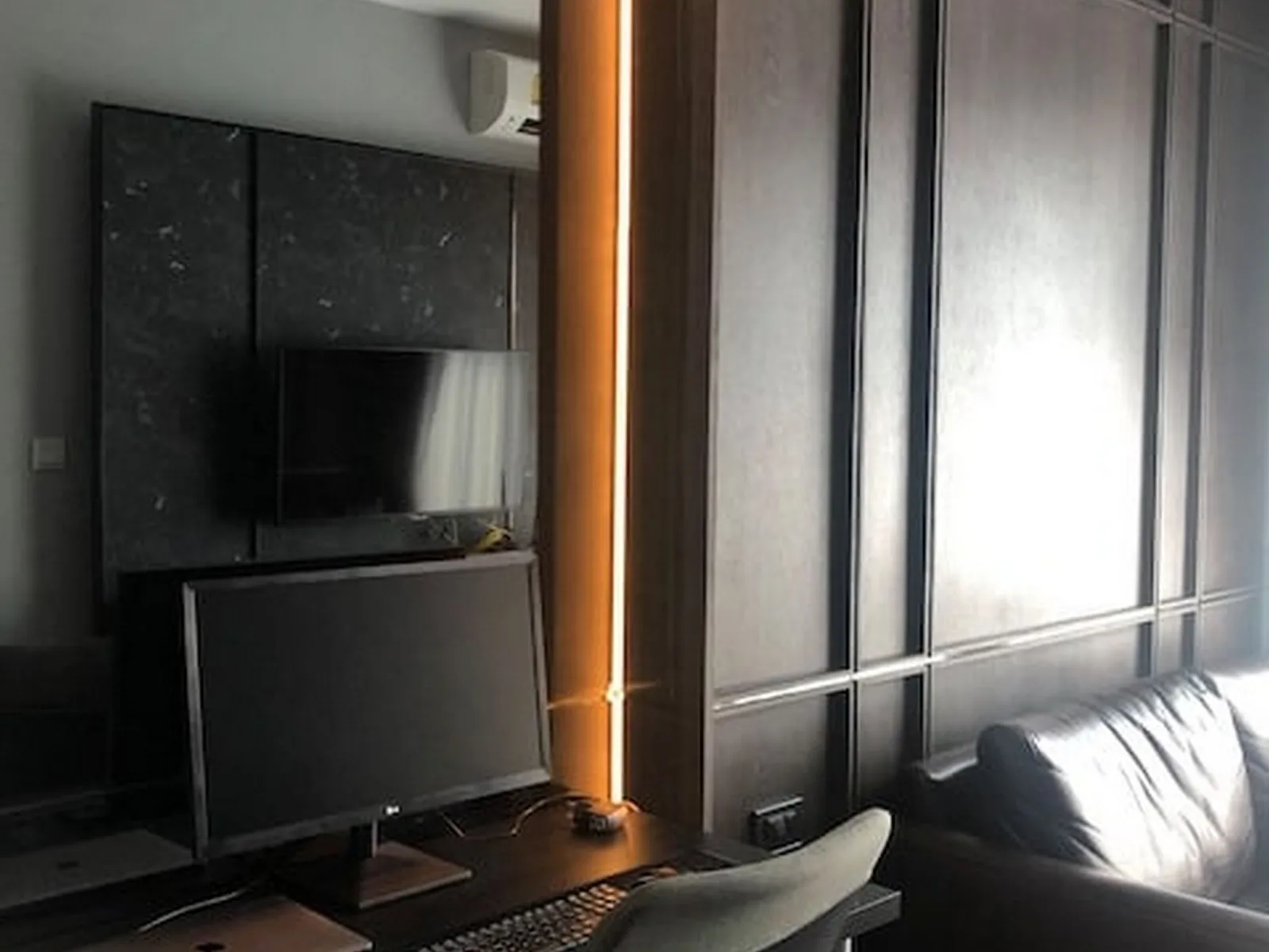 C Ekkamai — photo 2