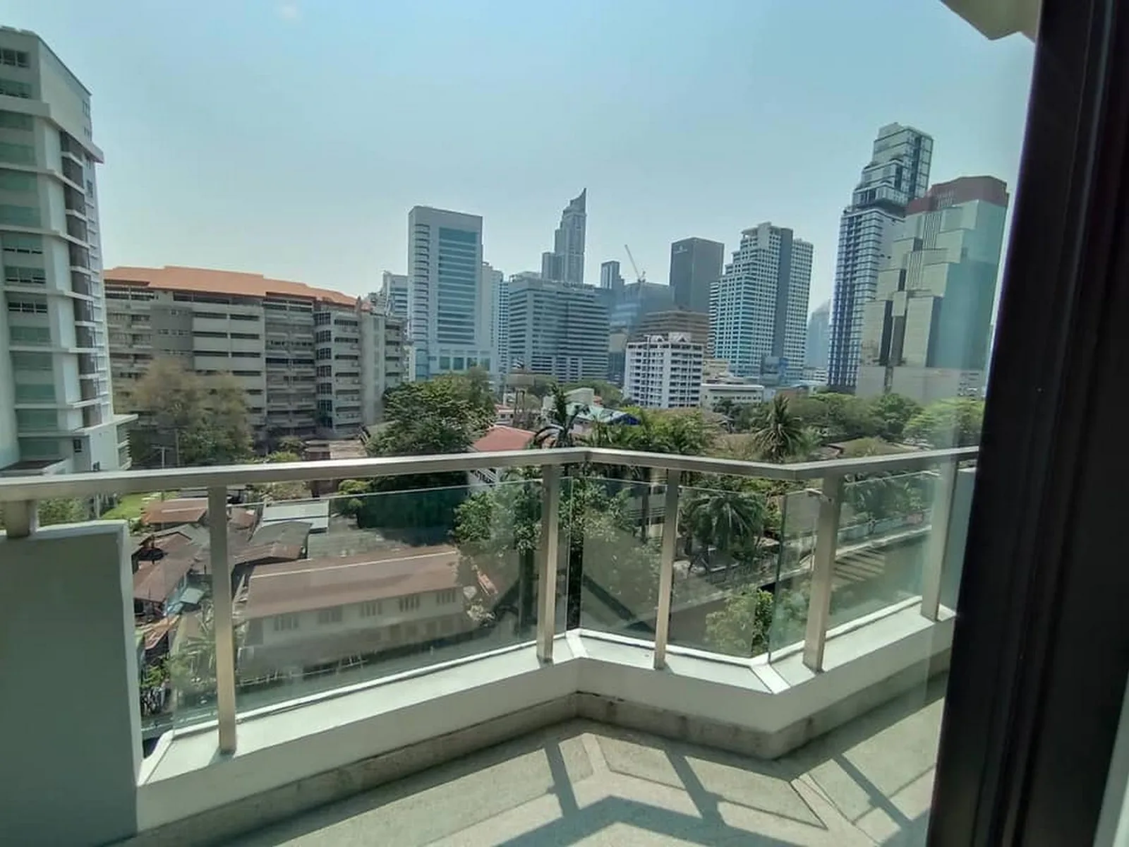 Supalai Premier Place Asoke — photo 8