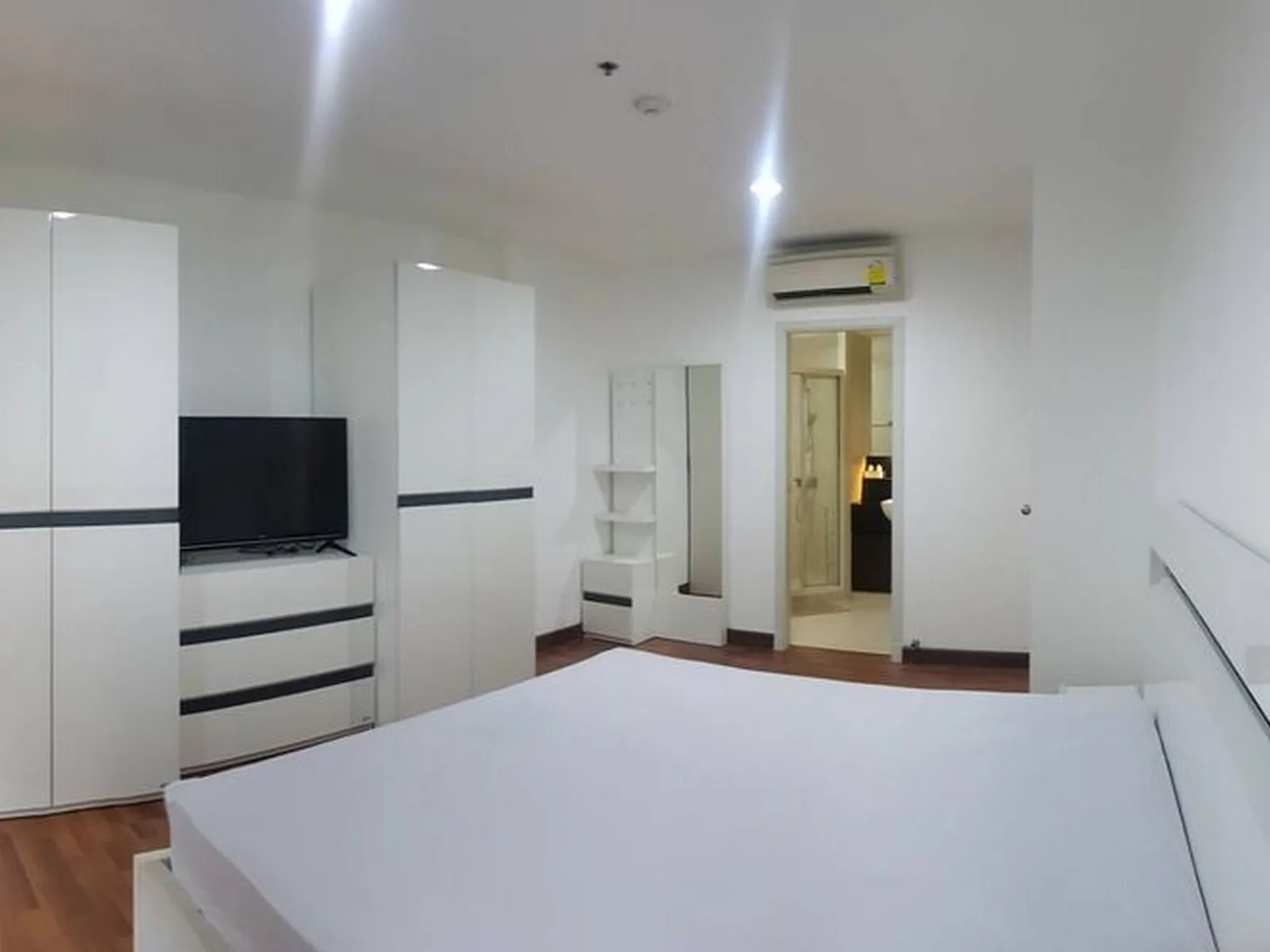 Centric Scene Phaholyothin 9 — photo 3