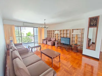 Baan Rajakhru Apartment