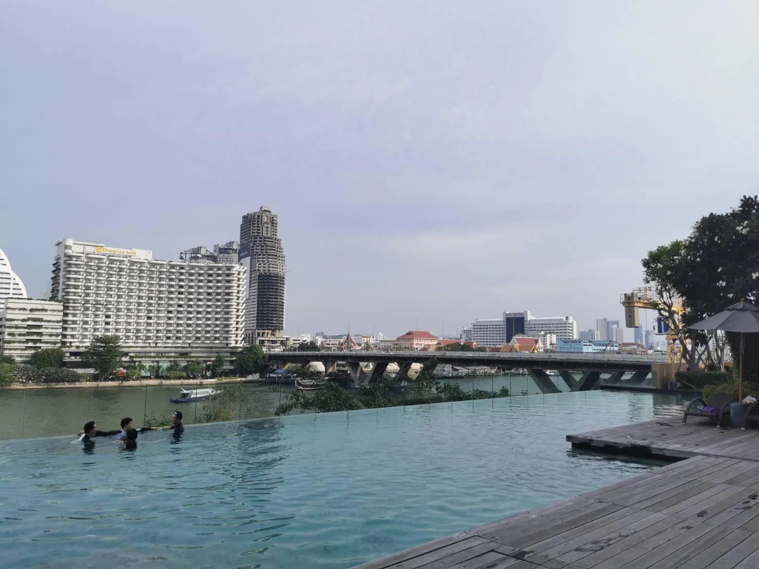 The River — photo 8