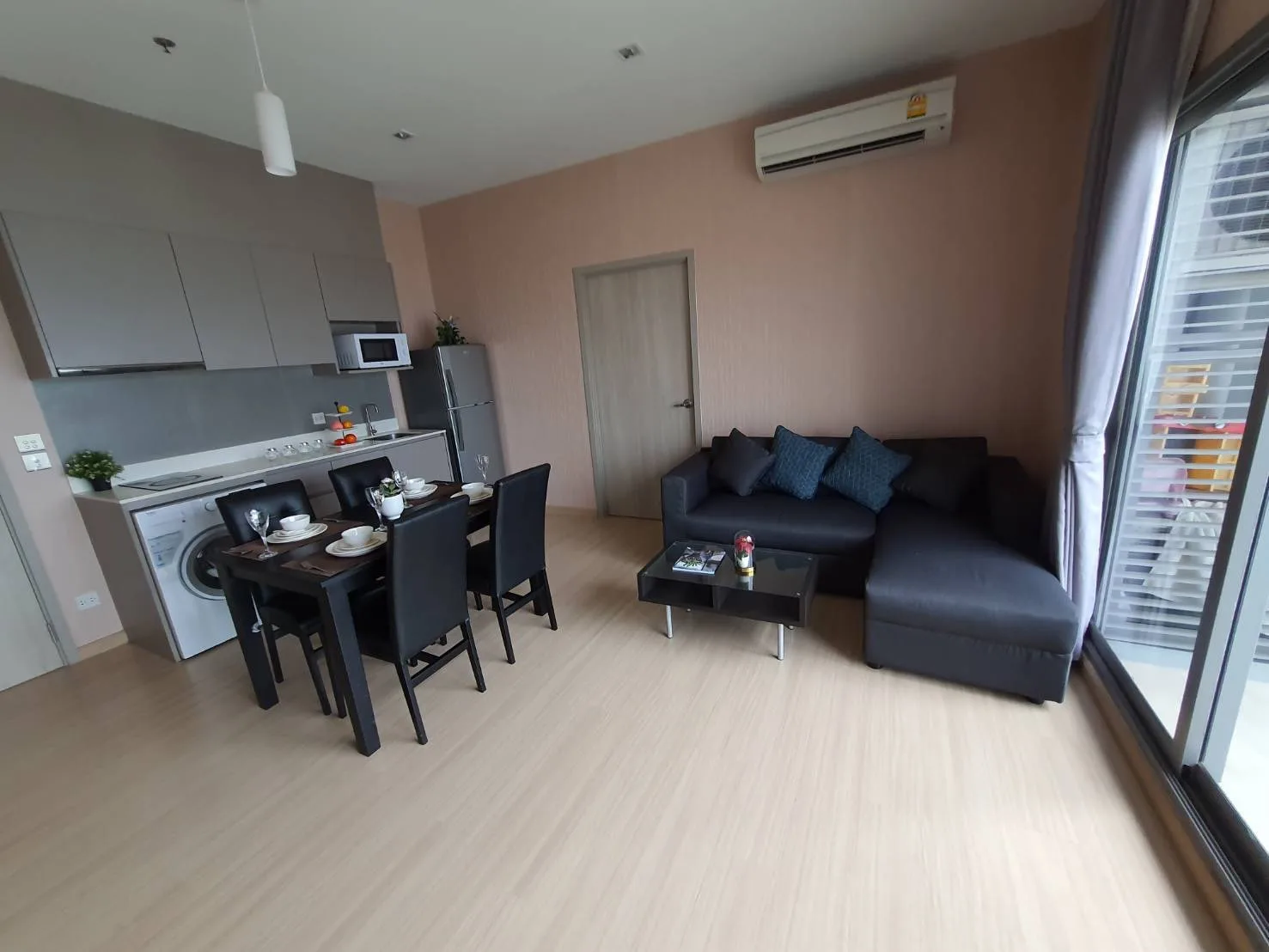 Whizdom Connect Sukhumvit — photo 3