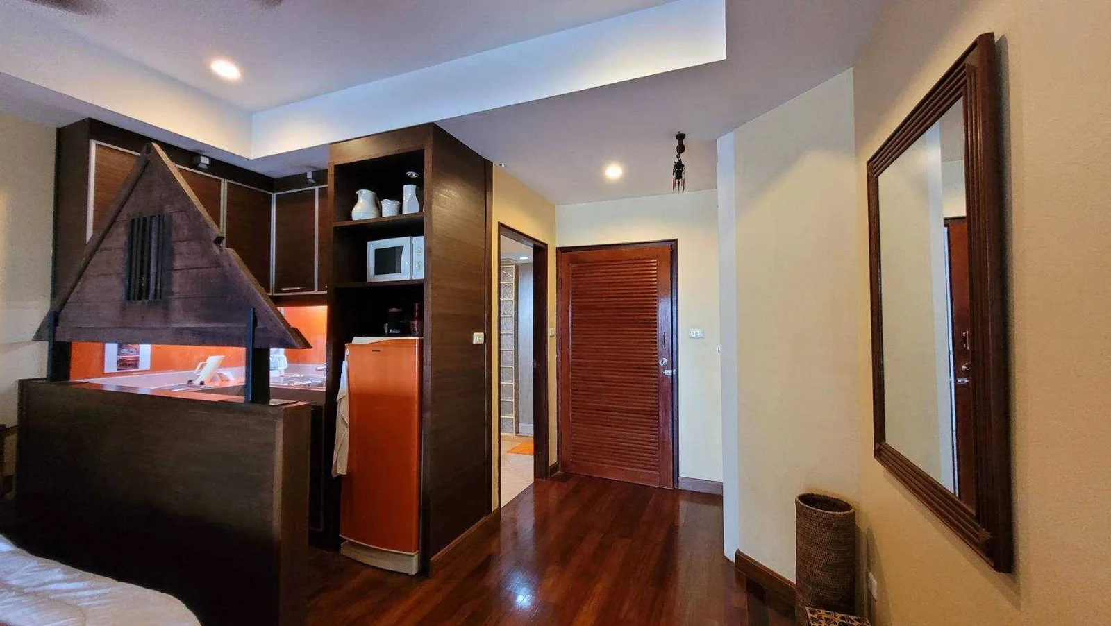 Park Beach Condominium — photo 7