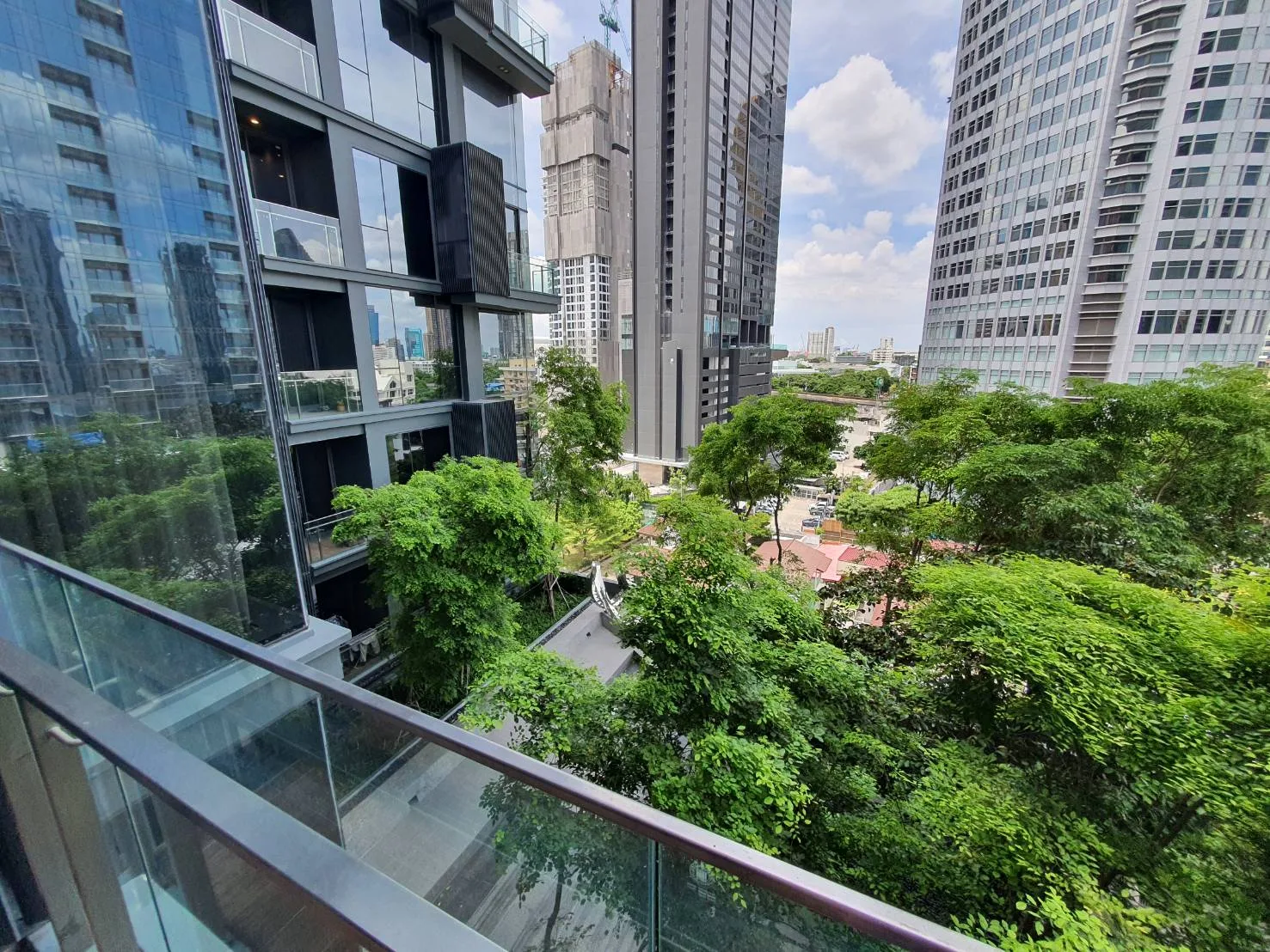 Laviq Sukhumvit 57 — photo 12
