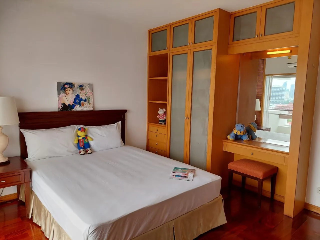 Esmeralda Apartments — photo 16