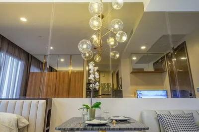 Ashton Chula - Silom