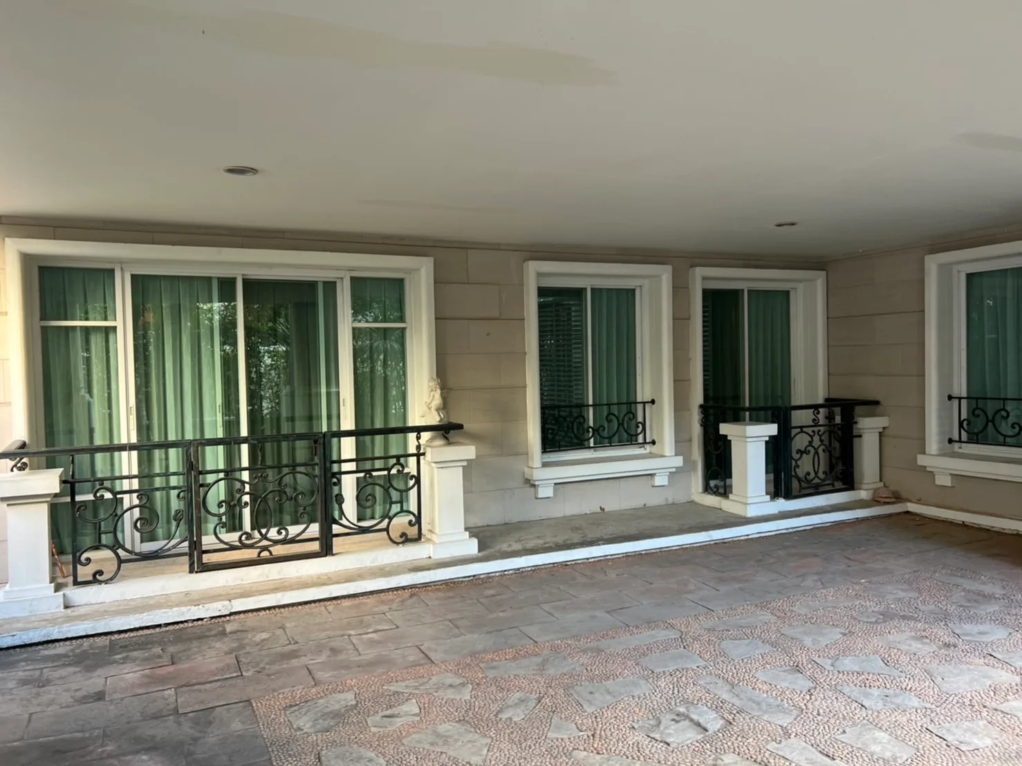 La Vie En Rose Place — photo 7