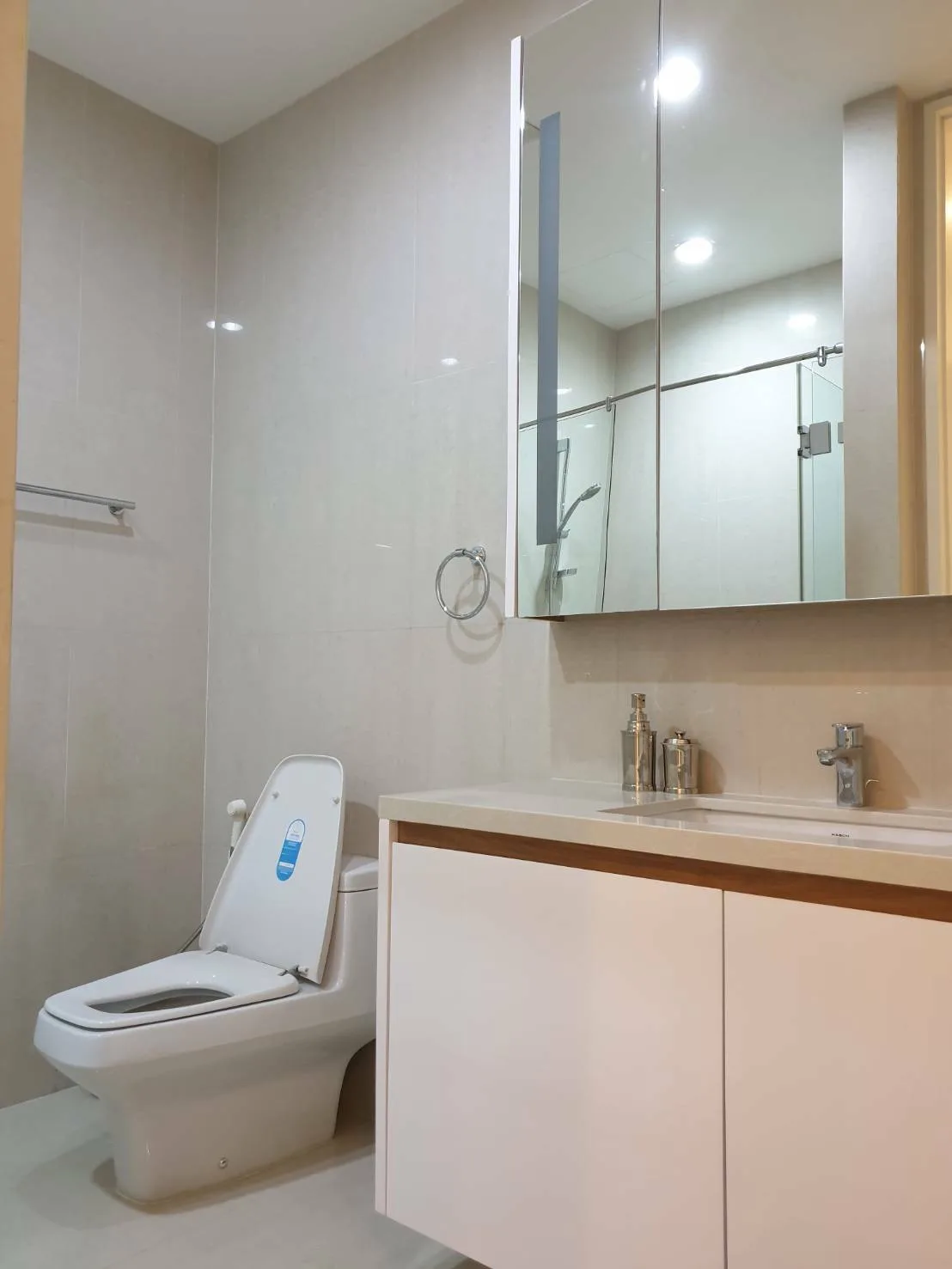 Q Langsuan — photo 10