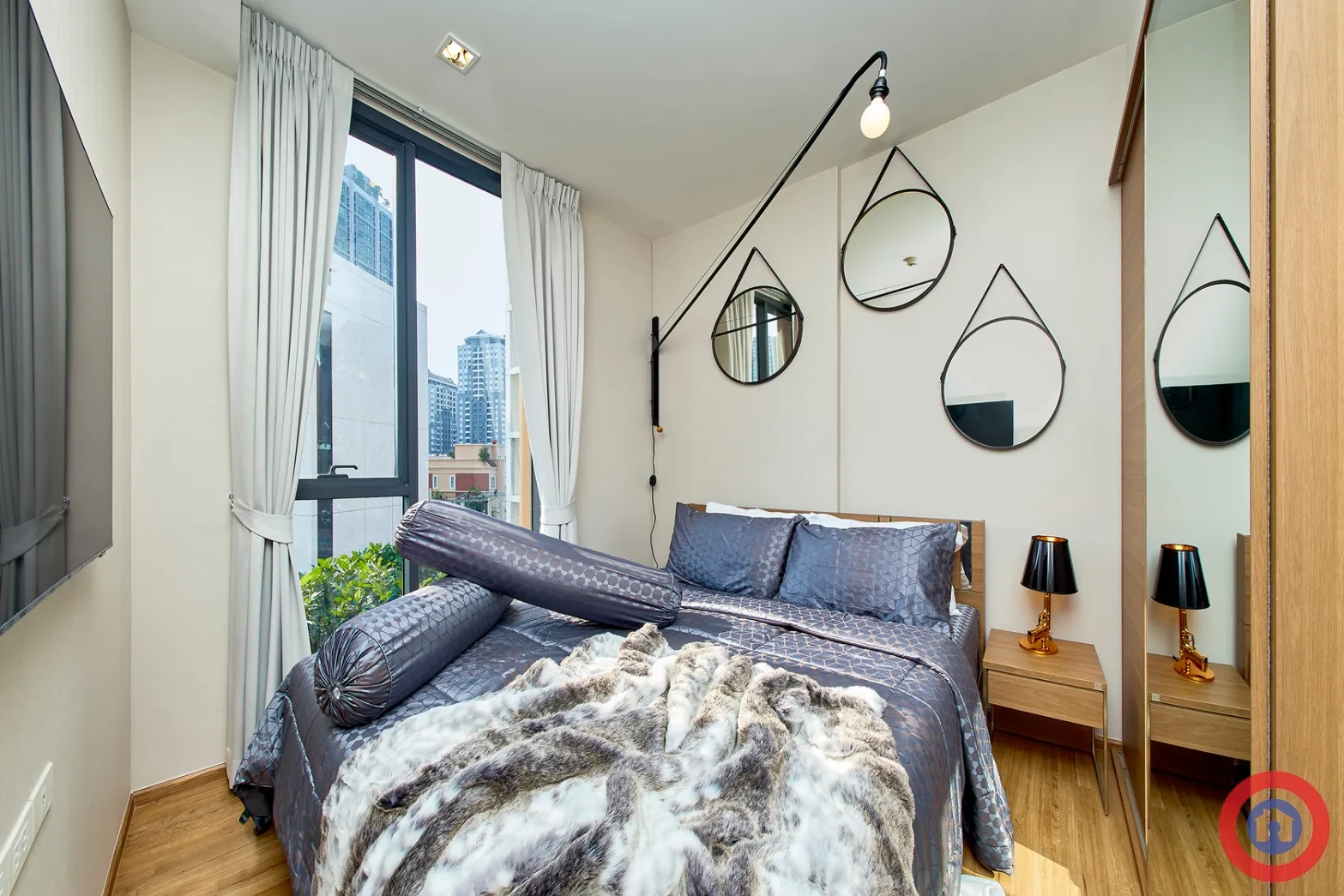 Hasu Haus — photo 8