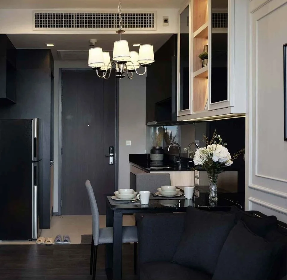 Edge Sukhumvit 23 — photo 3
