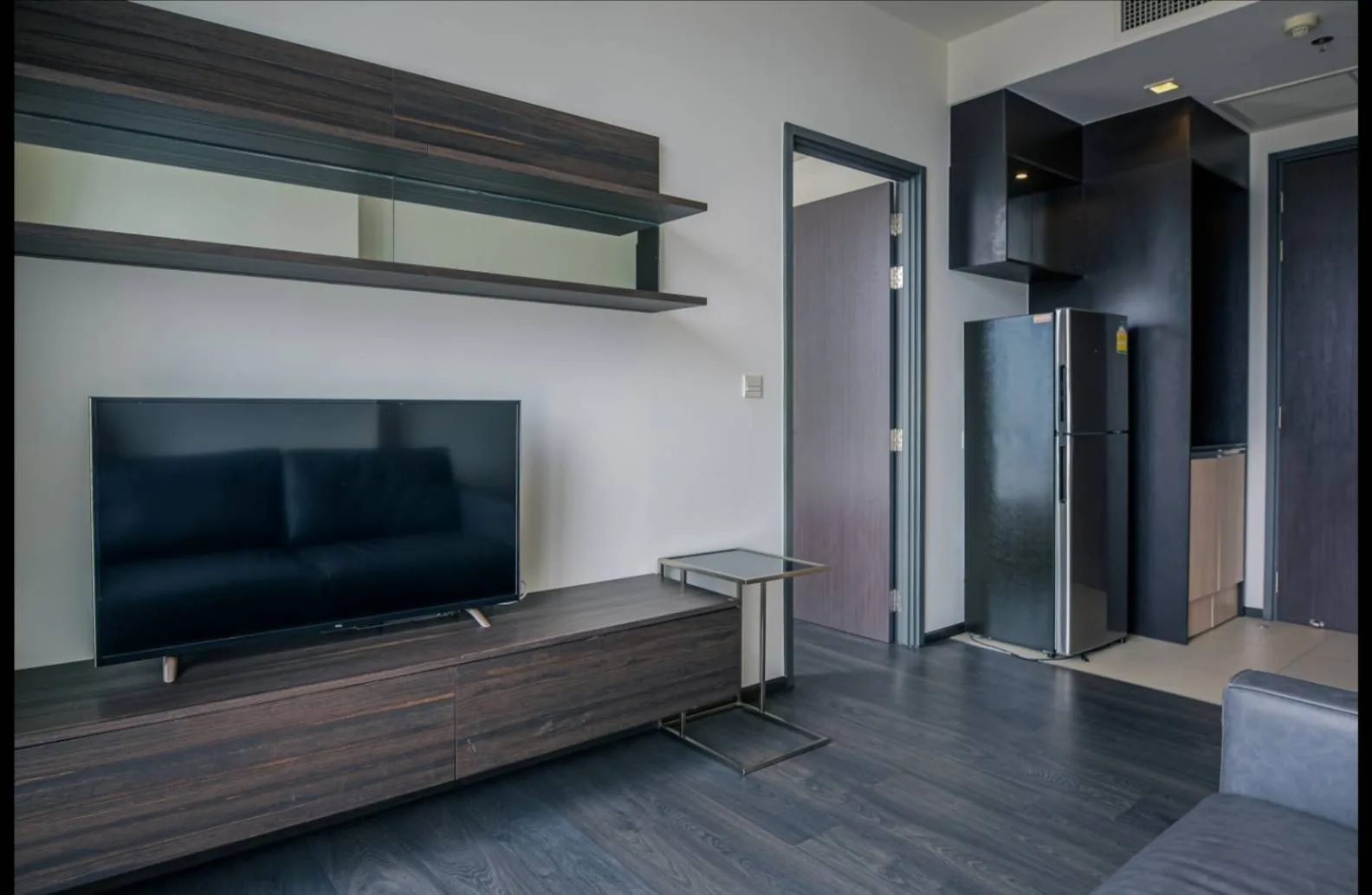 Edge Sukhumvit 23 — photo 1