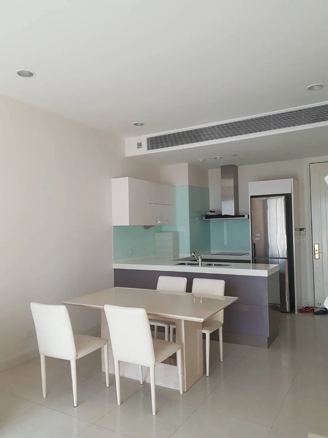 Q Langsuan — photo 2