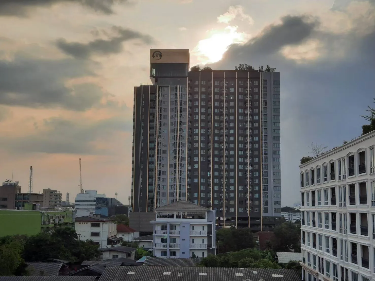 Life Sukhumvit 62 — photo 13