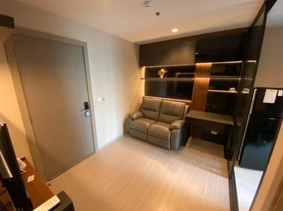 LIFE Asoke - Rama 9