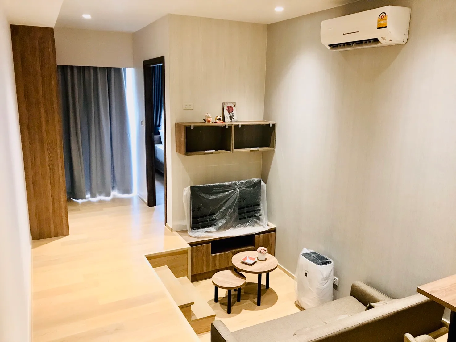 Runesu Thonglor 5 — photo 3