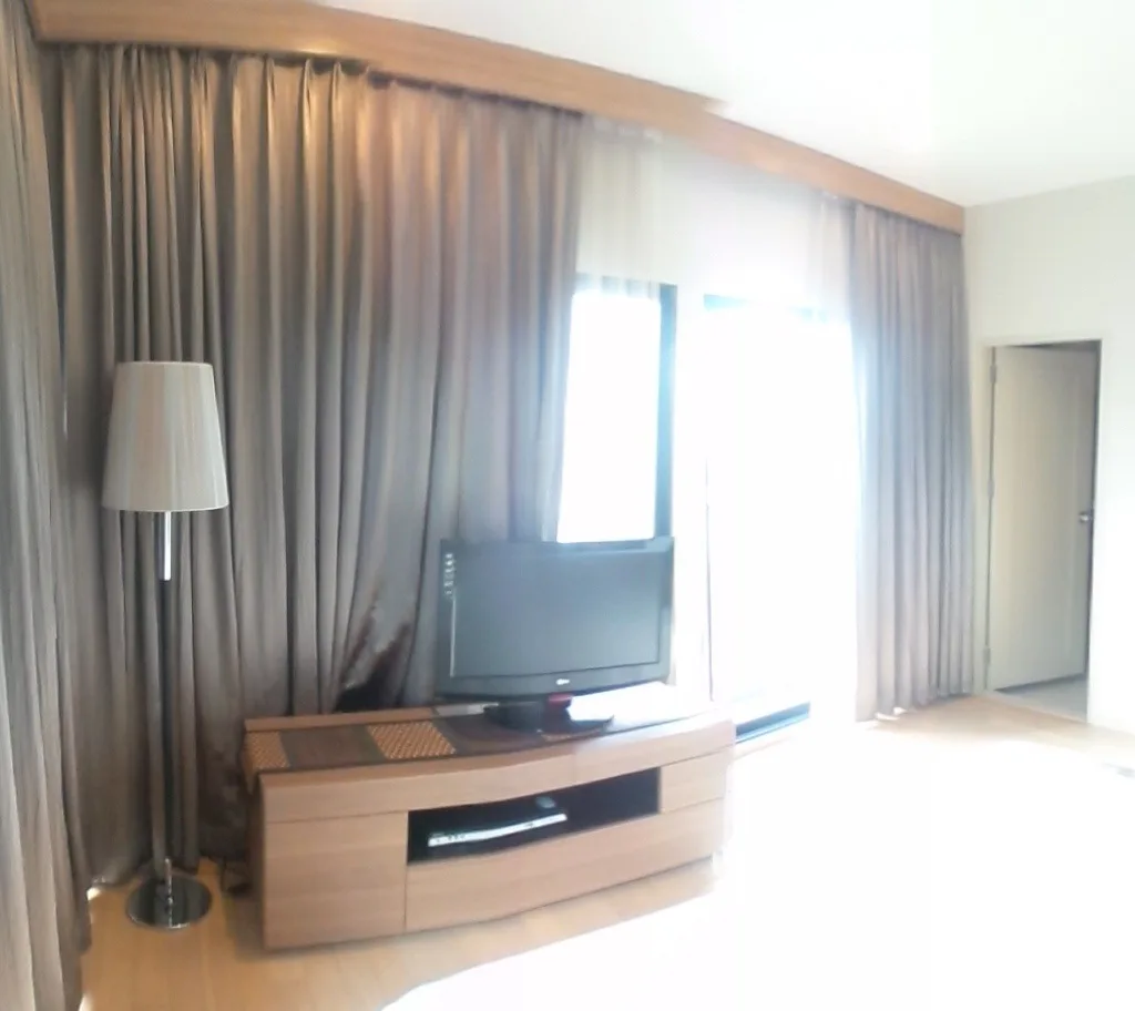 Noble Revolve Ratchada — photo 13