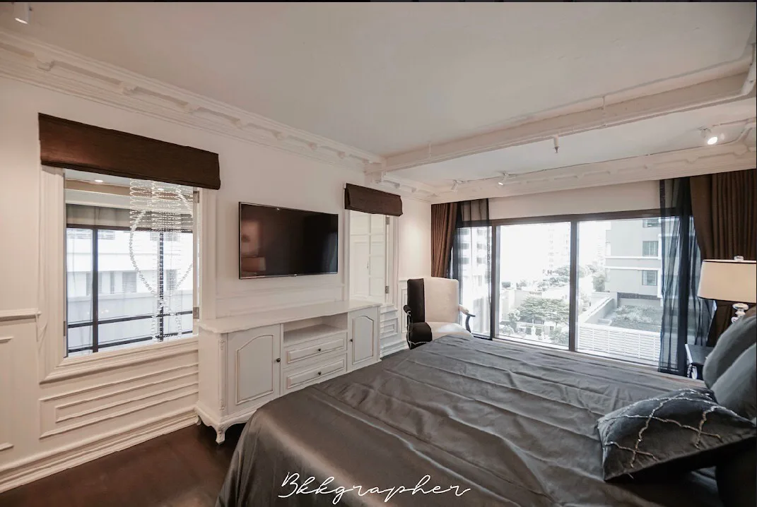 The Emporio Place — photo 12