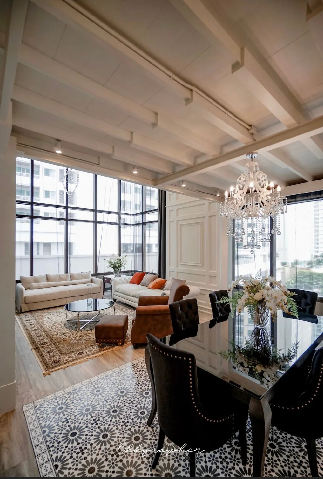 The Emporio Place — photo 3