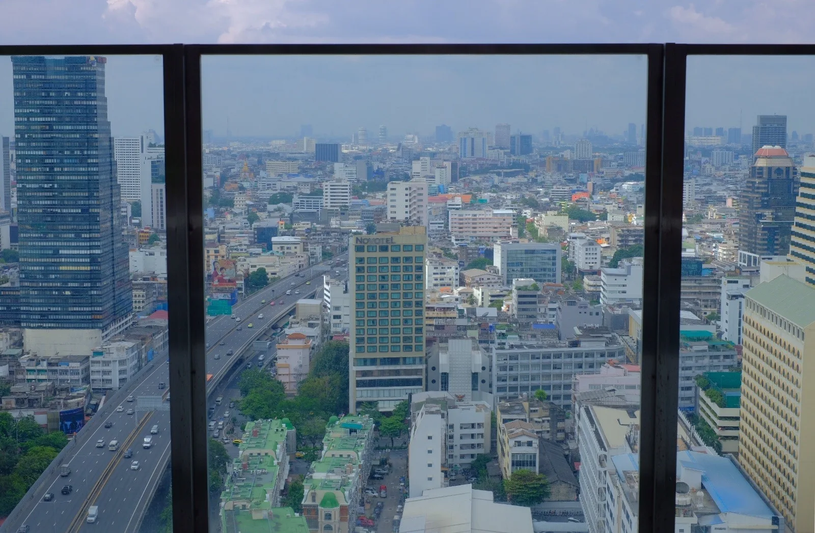 Noble Revolve Silom — photo 13