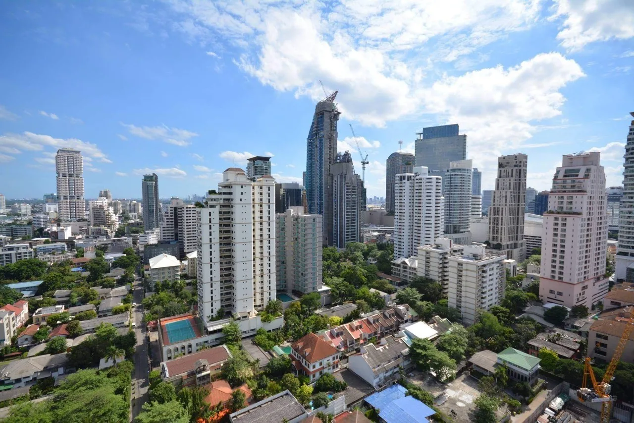 H Sukhumvit 43 — photo 7