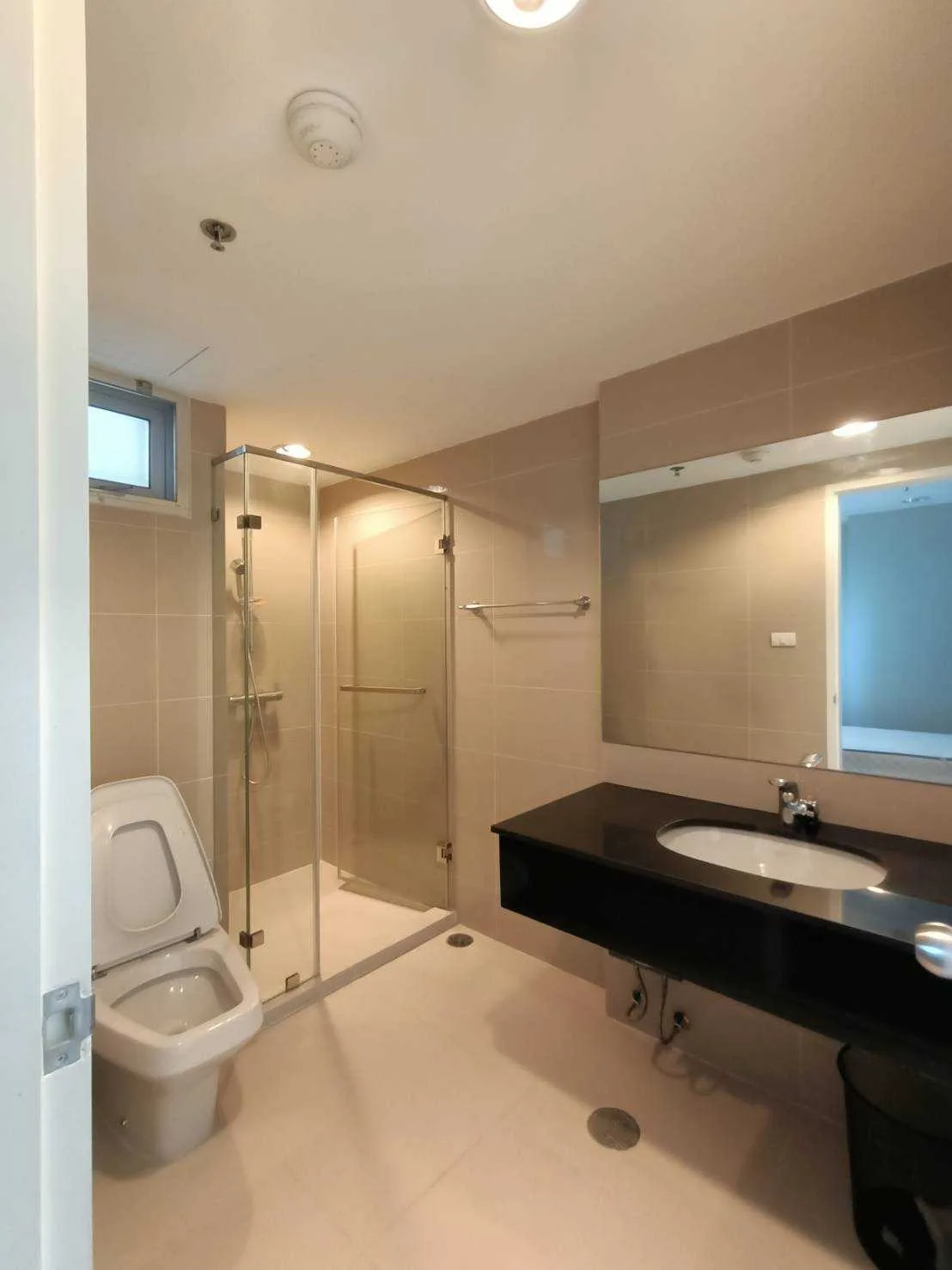 Belle Grand Rama 9 — photo 12