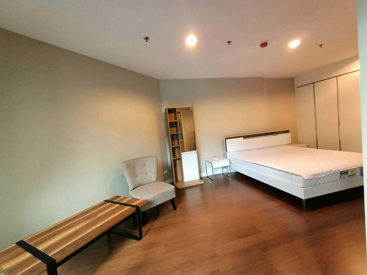 Belle Grand Rama 9 — photo 6