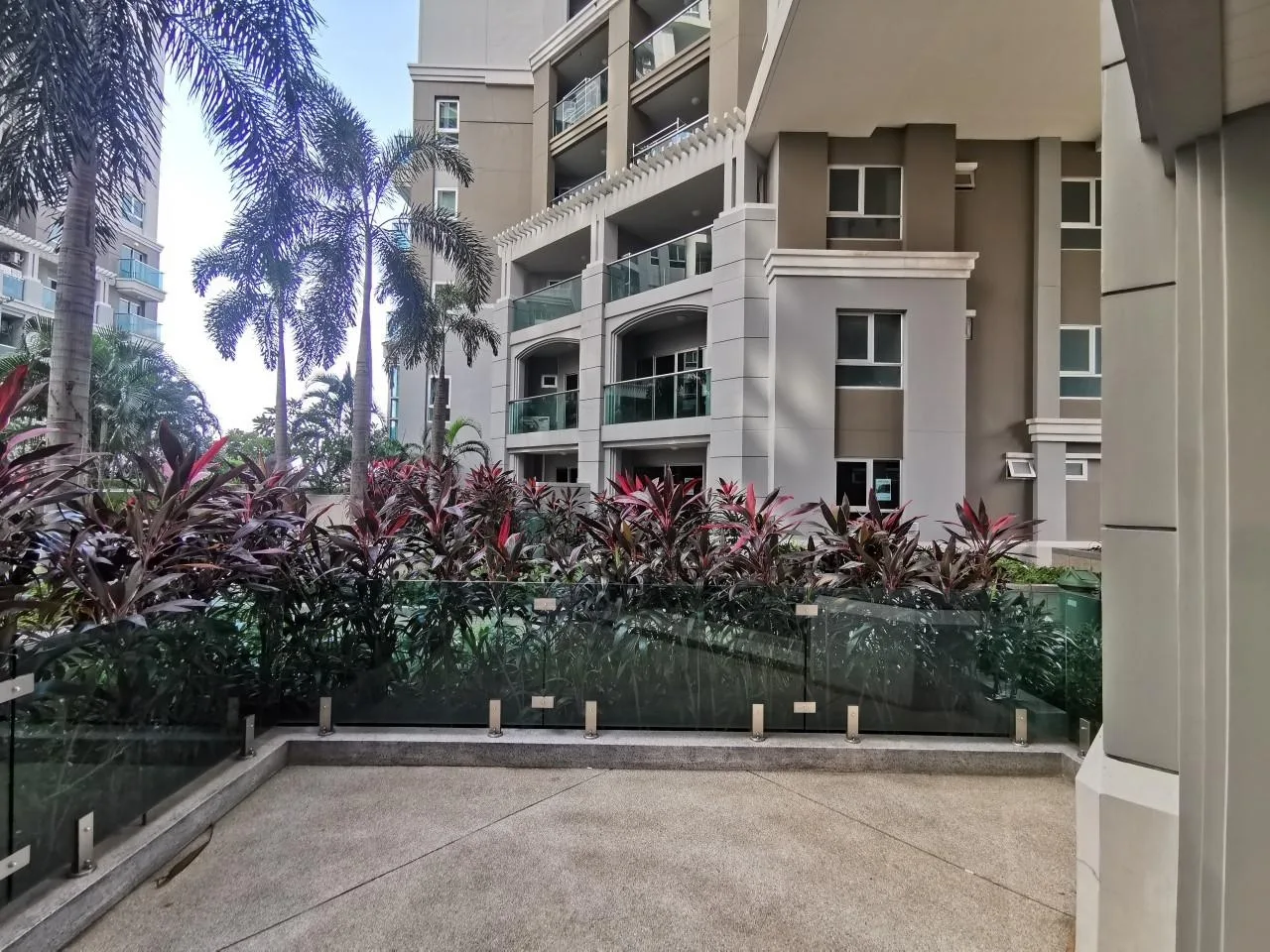 Belle Grand Rama 9 — photo 16