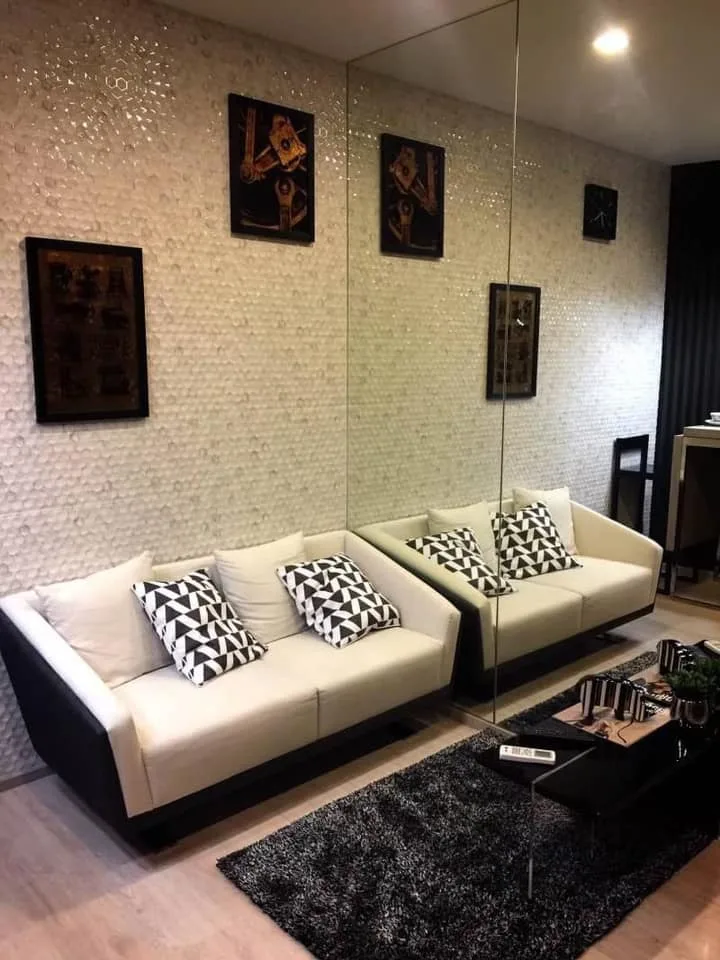 M Thonglor 10 — photo 3