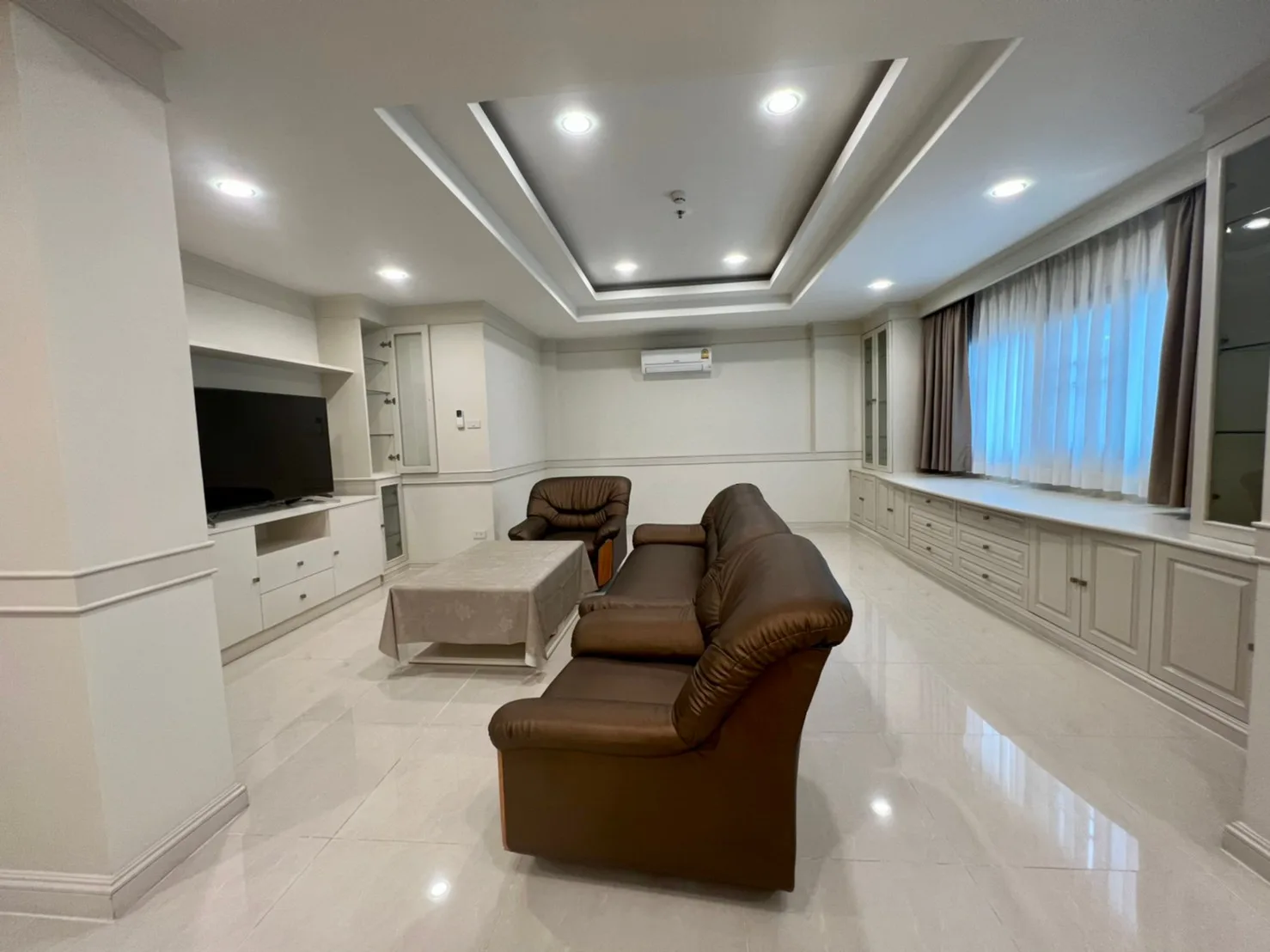 M Tower Apartment — photo 2