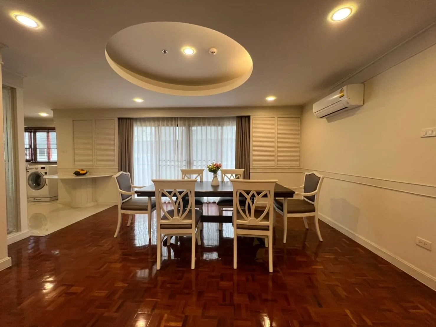 M Tower Apartment — photo 2