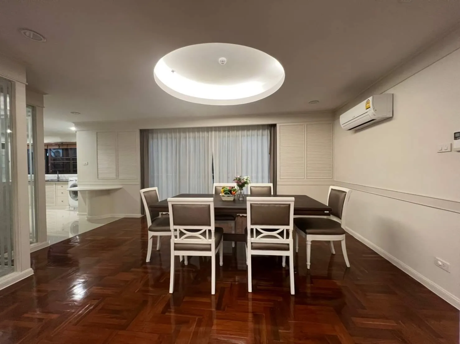 M Tower Apartment — photo 13