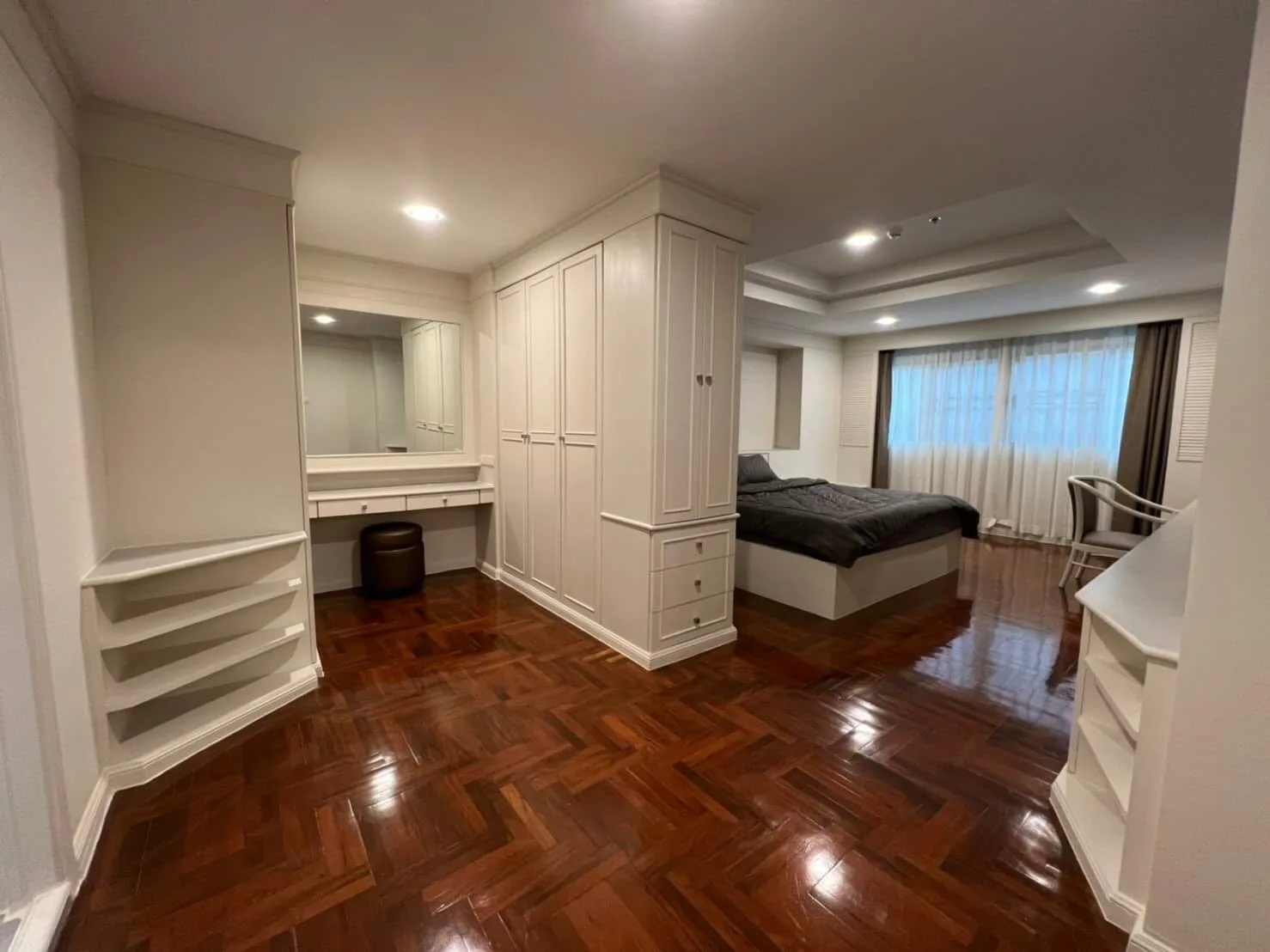 M Tower Apartment — photo 10