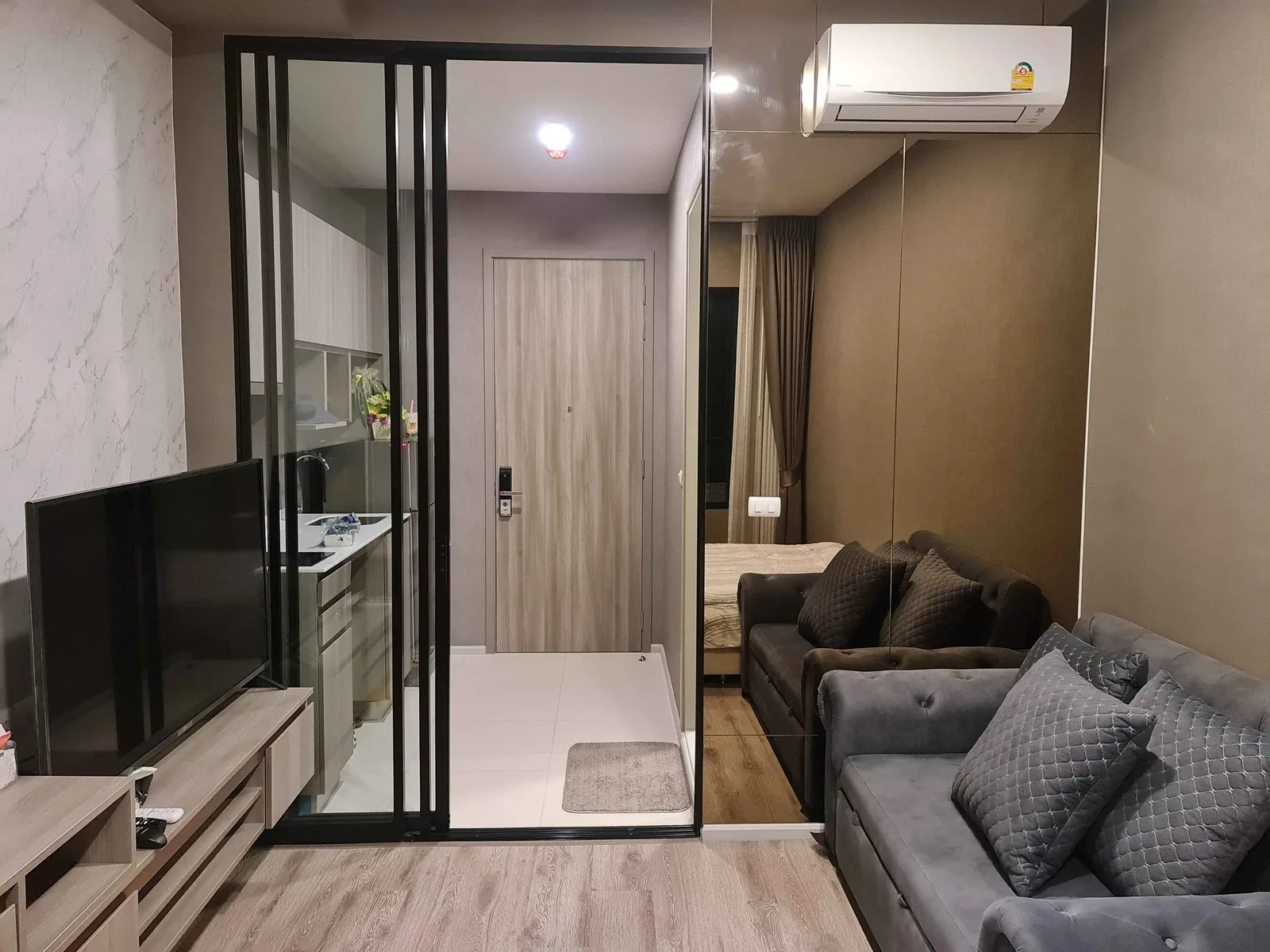 KnightsBridge Prime Ratchayothin — photo 1