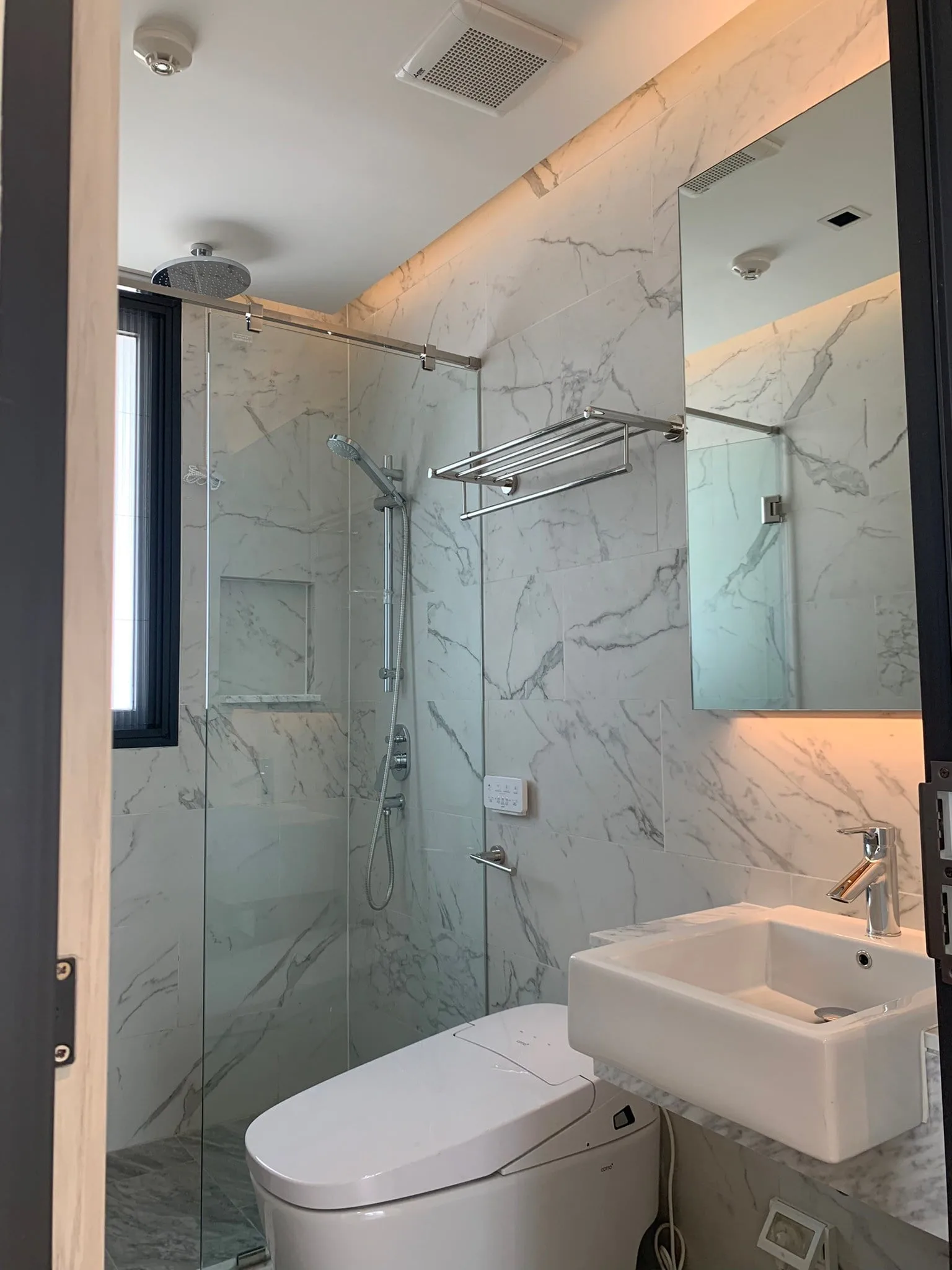 111 Residence Luxury Apartment Sukhumvit 39 — photo 6