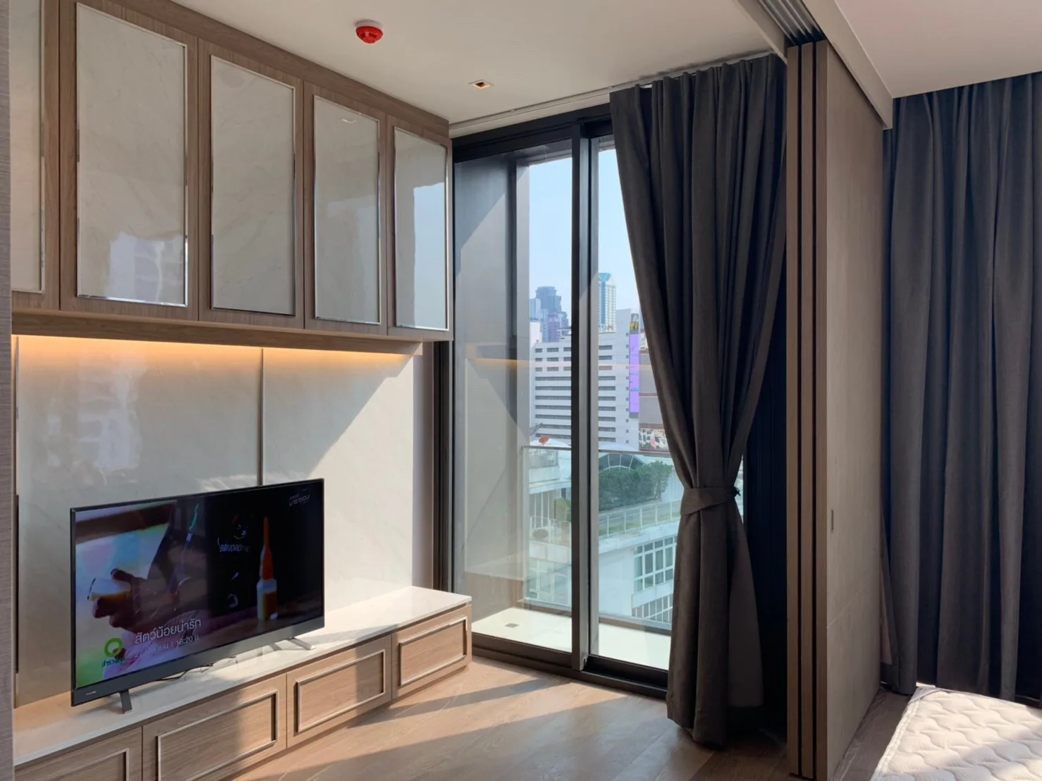 Ashton Silom — photo 3