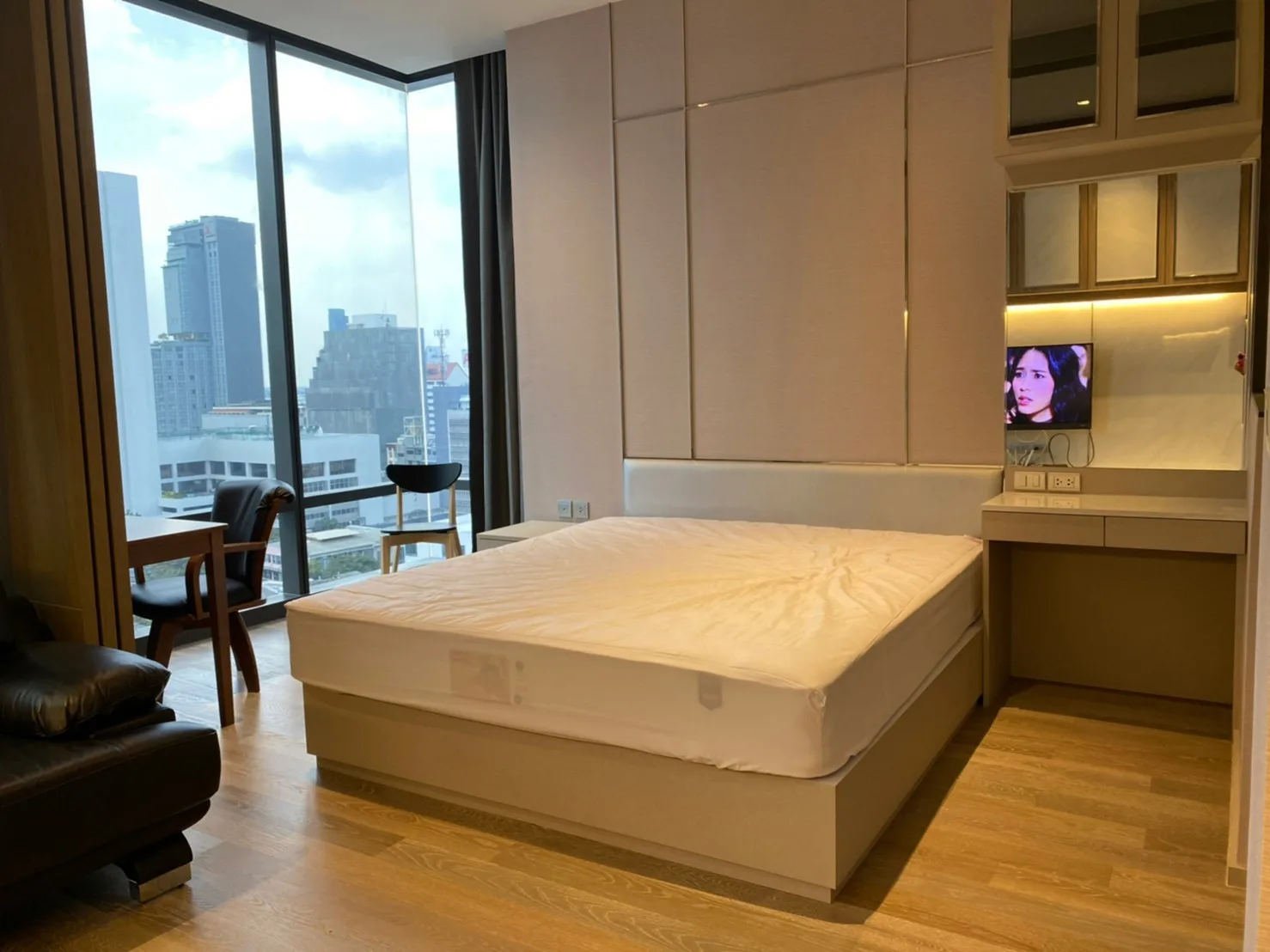 Ashton Silom — photo 6