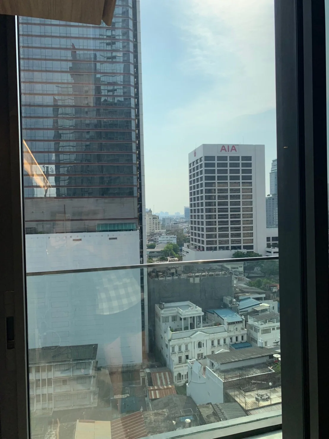 Ashton Silom — photo 9