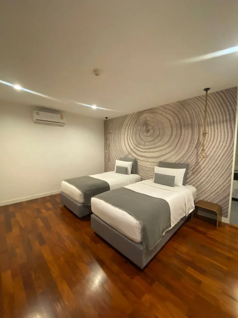Benviar Tonson Residence — photo 11