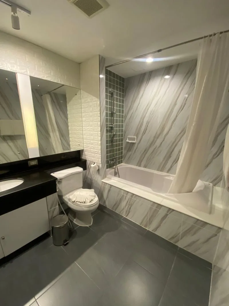 Benviar Tonson Residence — photo 14