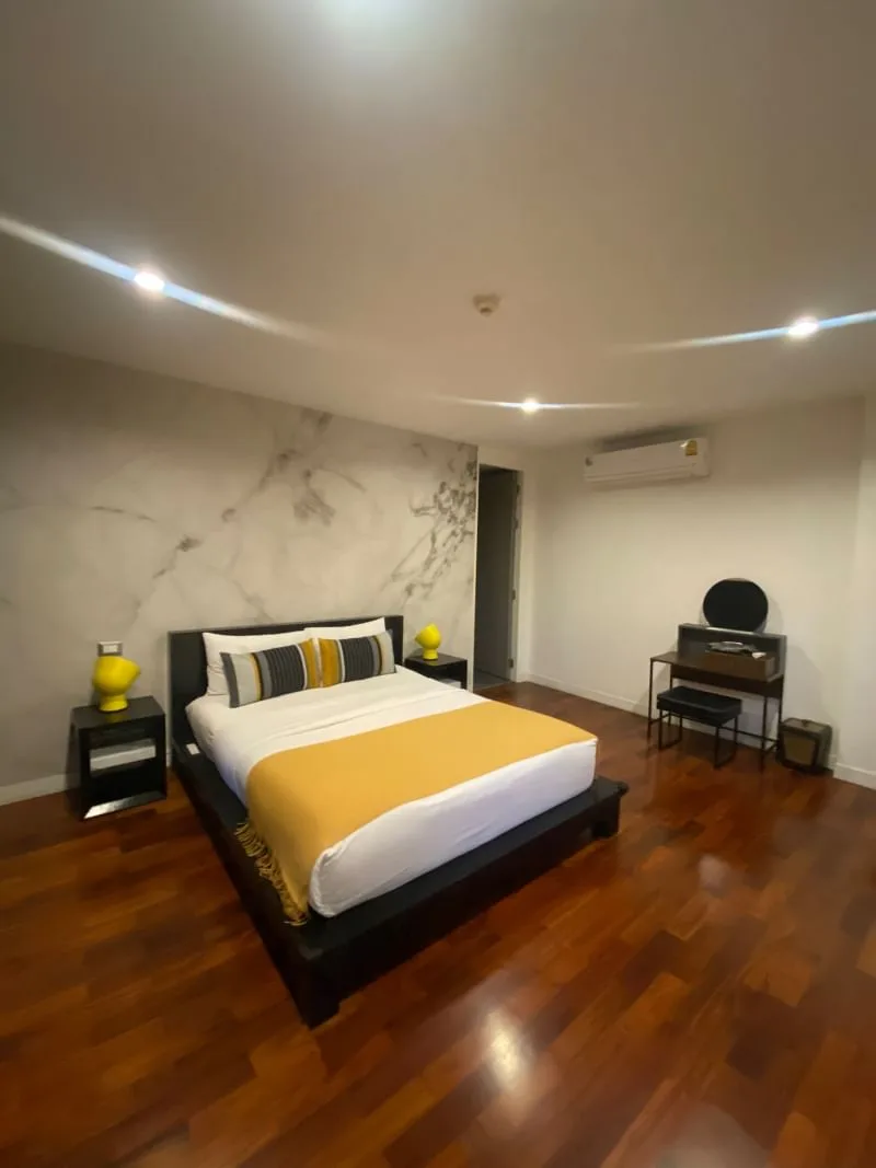Benviar Tonson Residence — photo 9