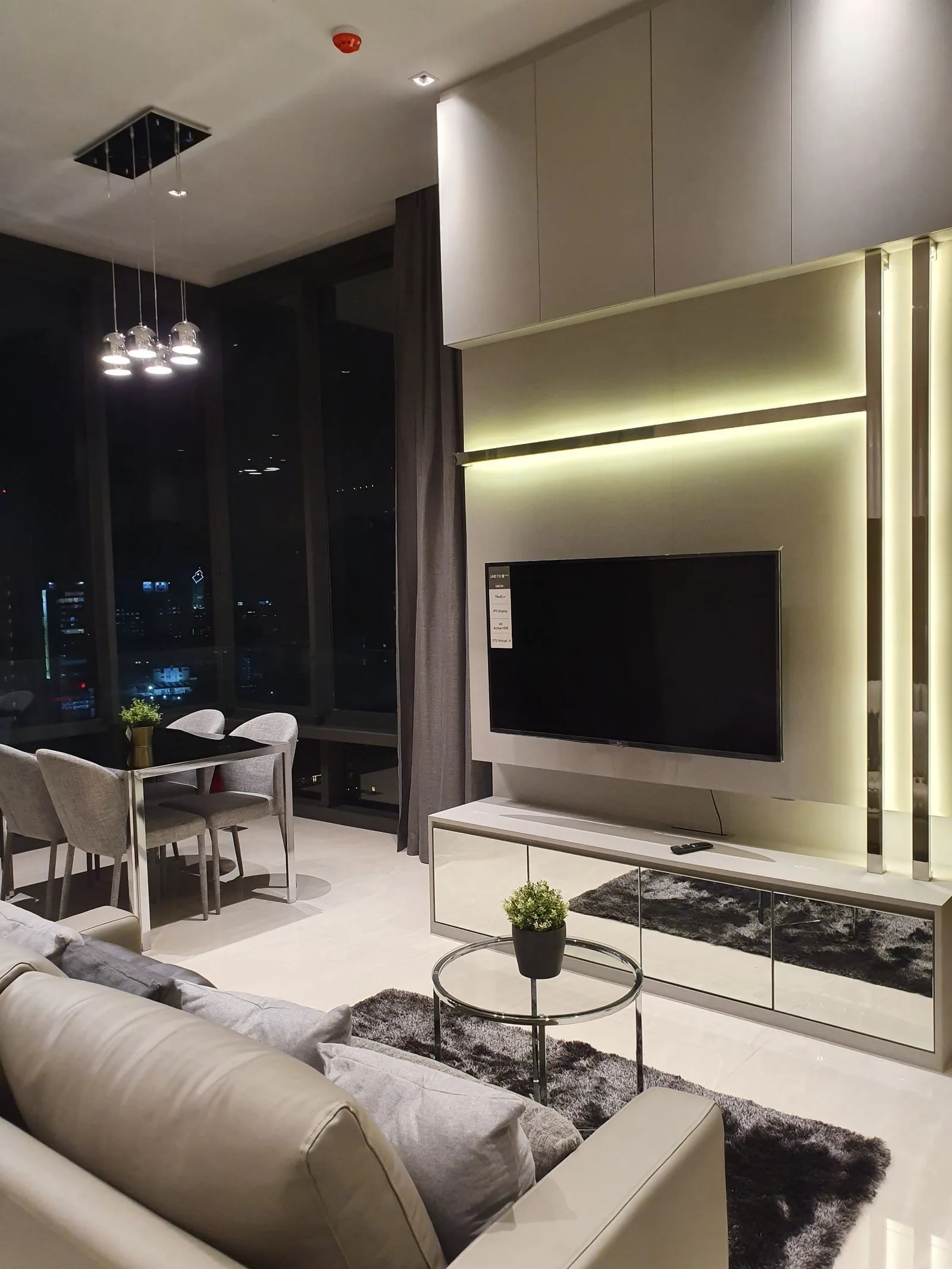 Ashton Silom — photo 6