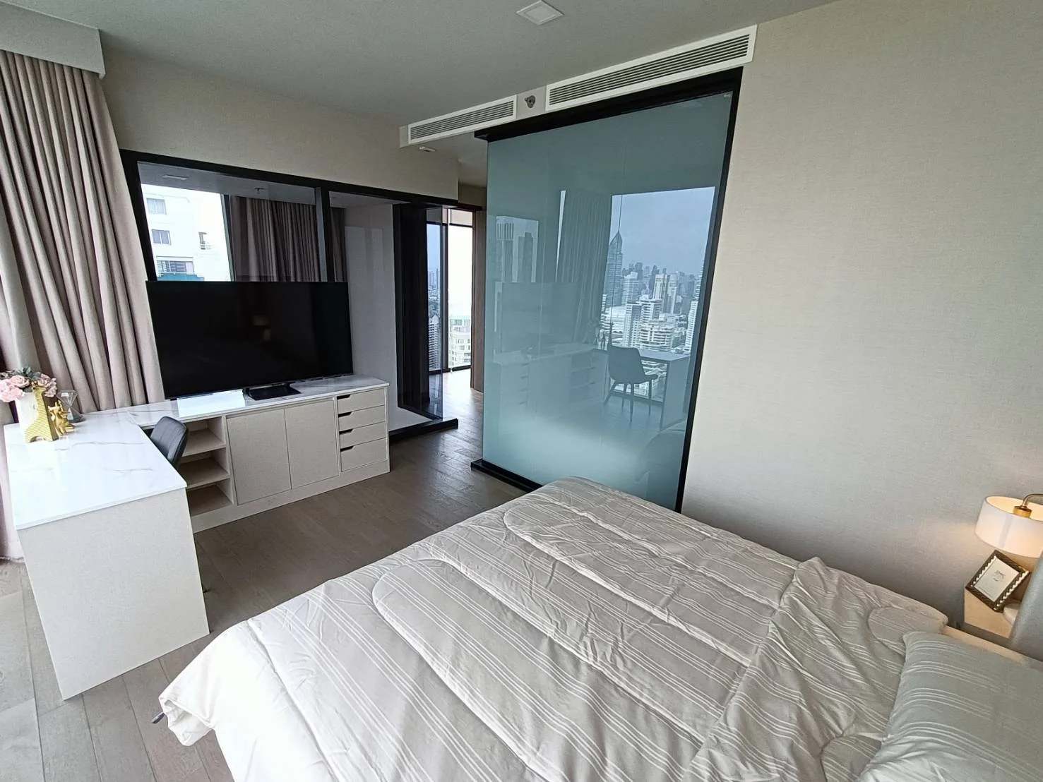 Celes Asoke — photo 14