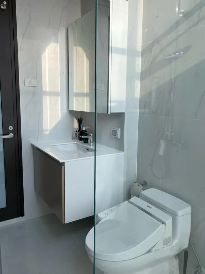 Chewathai Residence Asoke — photo 11