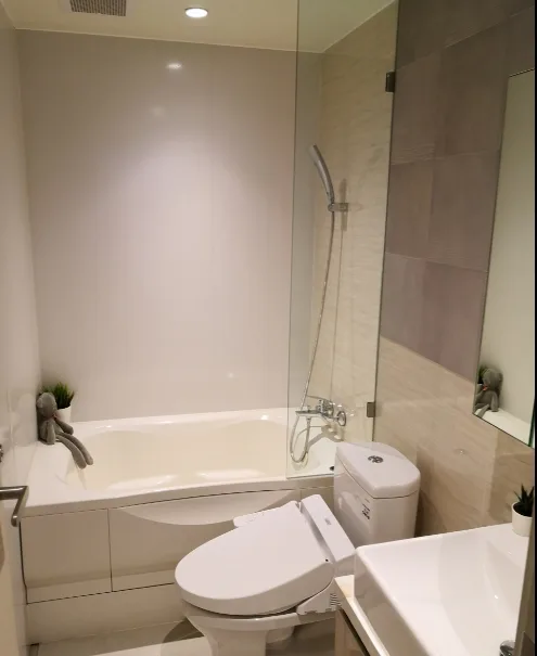 Runesu Thonglor 5 — photo 10