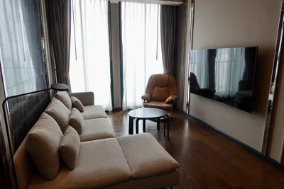 Noble Ploenchit