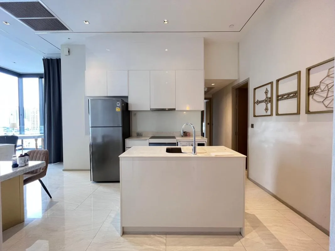 Ashton Silom — photo 9