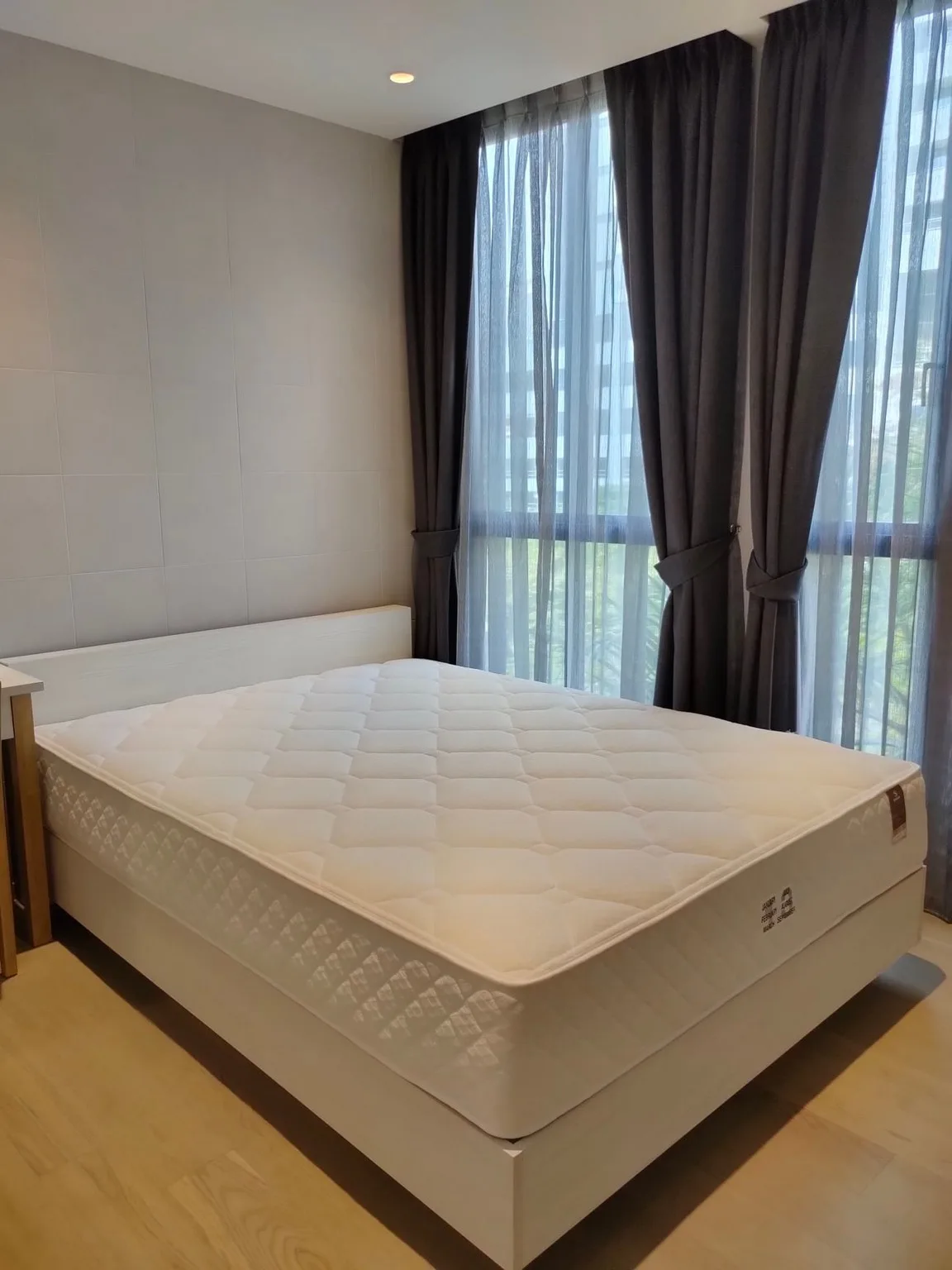 Runesu Thonglor 5 — photo 5