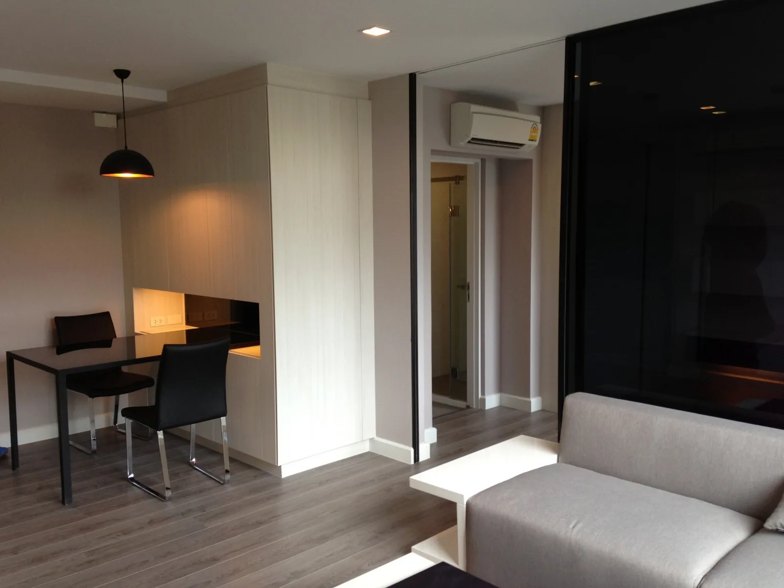 The Room Sukhumvit 40 — photo 3